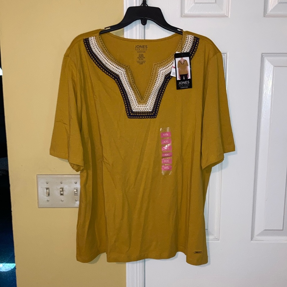 NWT Jones New York top